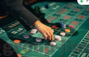 圣光大厅炸金花-圣光大厅的炸金花，一场智慧与勇气的较量